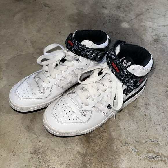 Adidas Forum Mid Sneakers Snakeskin Black and White - Picture 6 of 8